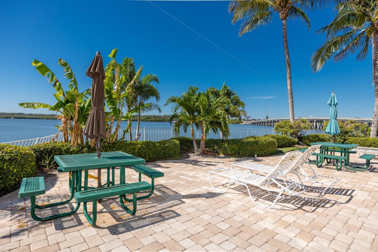 Elegant Waterfront Place For Two/Boca Ciega Resort St. Petersburg Kültér fotó